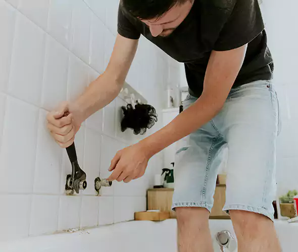 Affordable Bathtub Faucet Replacement in Dearborn: Choose Experienced Local Technicians
