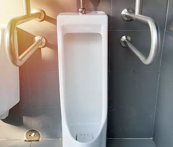 Expert Urinal Installation in Dearborn, MI: Schedule Reliable Plumbing Services with Us